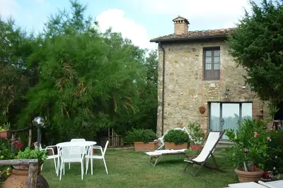 Image de Belle maison de vacances pour 6 personnes avec piscine privée, Wifi et Tv, près de San Gimignano
