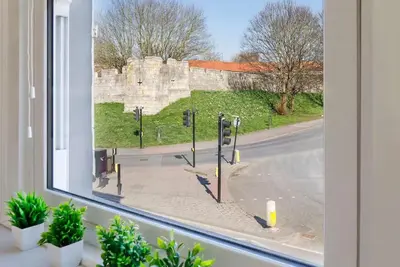 Fishergate Bar Apartment, sleeps 4