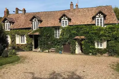 Image de Maison de charme à 20 mn de Giverny, 1 h de Paris et Deauville.