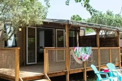 Image de Mobil home Castellane - 30m² - 2 chambres + Tv + A/C 4 personnes