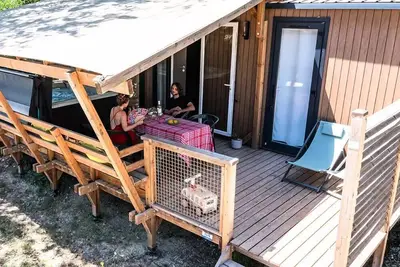 Image de Cottage Ansouis avec Jaccuzi 33m² - 2 chambres - 2 salles de bain + Jacuzzi 4 personnes