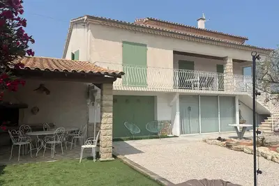 Image de Agréable maison climatisée avec vue Mont ventoux et dentelles de Montmirail