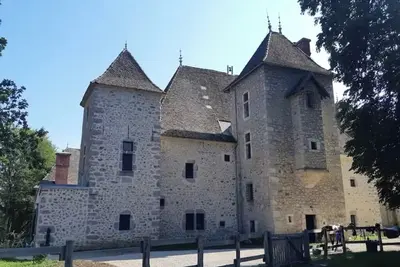 Image de Chateau de Rivoiranche gite 9 personnes