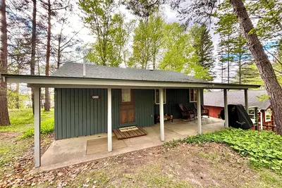 Image de Peaceful 3-Bedroom Getaway on Loon Lake – Paddle, Hike, Unwind