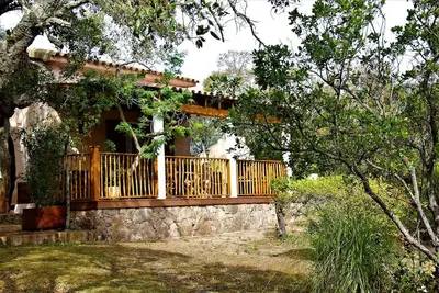 Image de Mini villa 2 à 5 personnes, pleine nature proche des plages, animaux acceptés