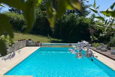 Image de 3-4 Cottages Private Pool Stunning Location up to 10 guests, close to Aubeterre