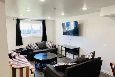 Sooke Mountain View Suite