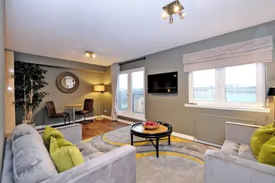 Image de Scenic Aberdeen home with sea views
