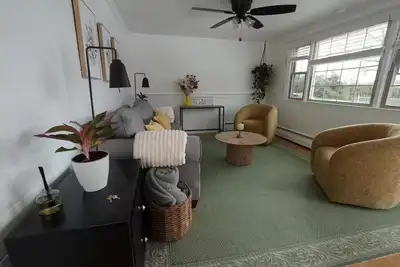 Image de Clean, Bright & Private Whole House 4 You. 7 Beds