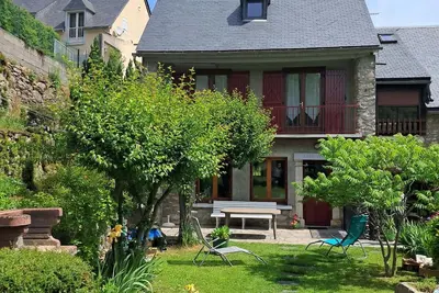 Image de Maison de montagne rénovée dans un havre de paix.