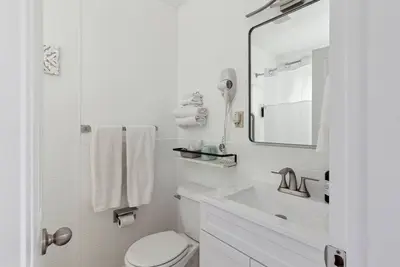 Image de The Luxe King Room 1