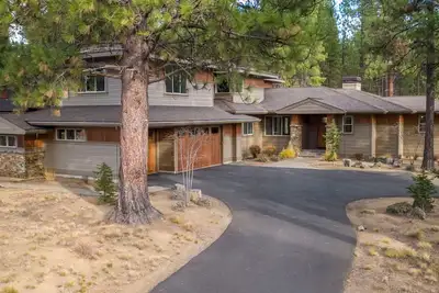 Image de Sunstone at Caldera Springs with Quarry Recreation