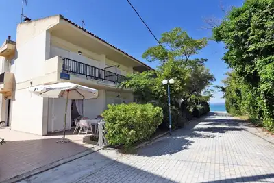 Image de Ioanna Maisonette by RentalsPro