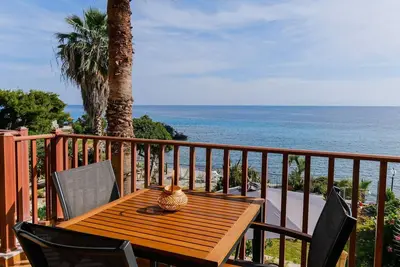 Image de Amfitriti Seafront Apartment 4 by RentalsPro
