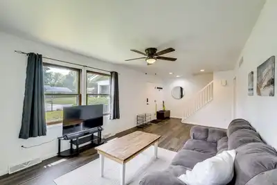 Image de 1 Mi to Freer Field: Ashland Home w/ Yard!