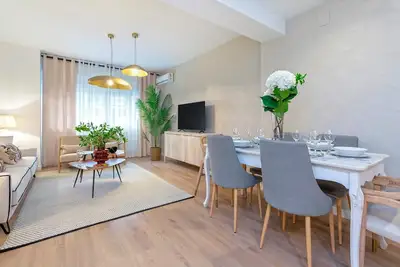 Image de Exclusive apt 3rooms in Granada. Martinez Campos Ii