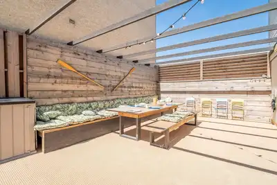 Image de Chalet 'Passion Loft' avec vue sur la mer, terrasse privée et Wi-Fi
