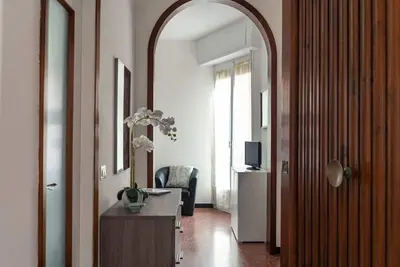 Image de En choisissant cet appartement vous serez plongés dans une rue ligure typique où vous pourrez respirer la nature et le saumâtre de la mer Méditerranée. Il Mare Fra Gli Ulivi répondra aux besoins de tous ceux qui veulent vivre des vacances authentiqu