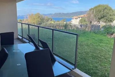 Image de Vue mer, mojito et barbecue : la dolce vita à Propriano!