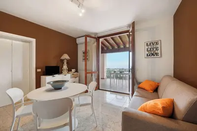 Image de Appartement 'Vista Lago 1' avec vue sur le lac, piscine partagée et Wi-Fi