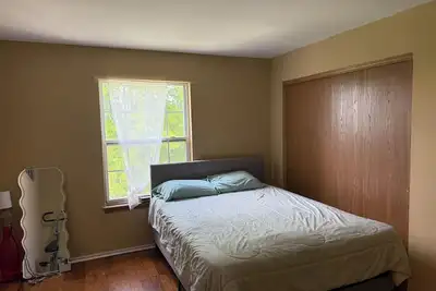 Image de 3-bedroom townhome in delightful Montgomery with Ac