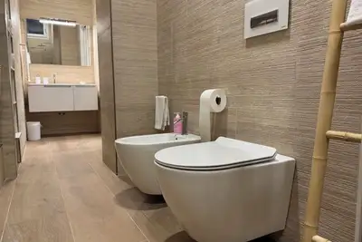 Image de Newly renovated apartment with a large garden and view of Lake Como!