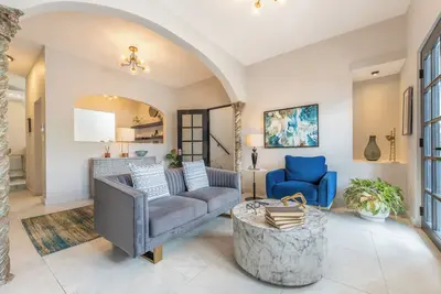 Image de Spacious 3 Br Apt in Miramar with Balcony - Casa Ciana