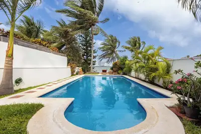 Image de Magnifica Villa Palmeras lagoon-front  4 bdrms 4 bath 6 bds prvt pool max 10 pax