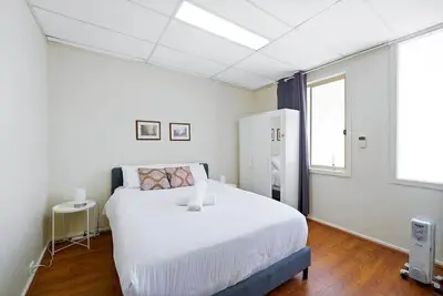 Image de Modern 2br home at Huntingdale