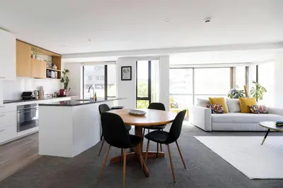 Image de Comfort Meets Flexibility | 1br + Studio + Parking