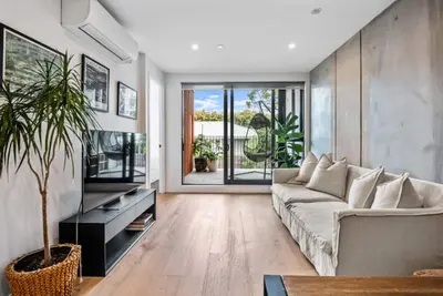 Image de Tranquil 2 Bd Apt with Ac, Wifi, & 10min from Cbd