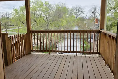 Image de Beautifully Renovated 1 Bed, 1 Bath, Pet-Friendly Apt, 2 Blks From State Capitol