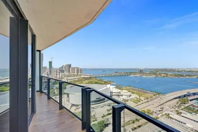 Image de Miami 2br Lux Condo Bay Views at the Elser