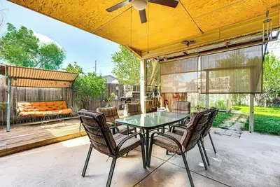 Image de Near Family-Friendly Attractions: Northglenn Home!