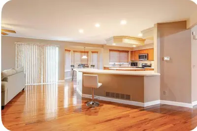 Image de Spacious 4-bedroom house with Ac, WiFi in beautiful Denver