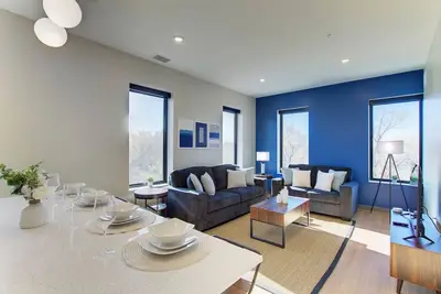 Image de Luxury 2 Bed/2 Bath | Cle Clinic | Free Garage