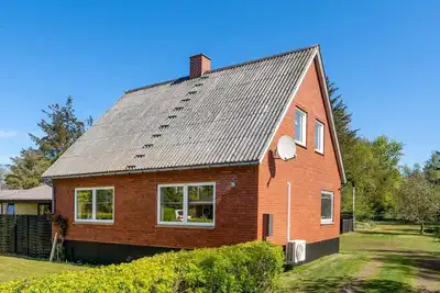 Image de \"Arben\" - 900m from the sea by Interhome