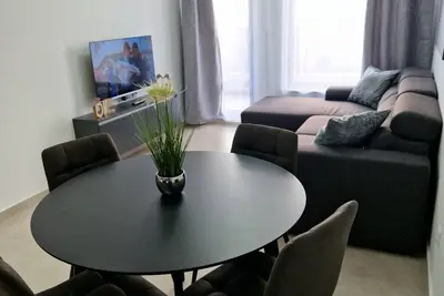 Image de Vacation apartment by the Black Sea. 3 minutes from the beach. Playground.