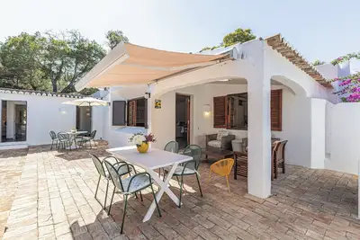Image de Casa Charlotte | Private Pool | Garden | Bbq | Wi-Fi | 5m drive to beach
