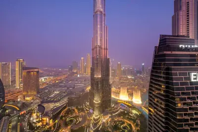 Image de Burj Khalifa View | 4br Home | Walk to Dubai Mall | Pool & Parking