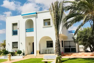 Image de Maison de vacances Midoun pour 1 - 5 personnes avec 3 chambres à coucher - Maison de vacances