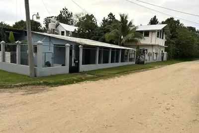 Image de Spacious 5-bedroom building in delightful Poptún with WiFi