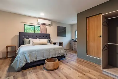 Image de Lora Loca Inn