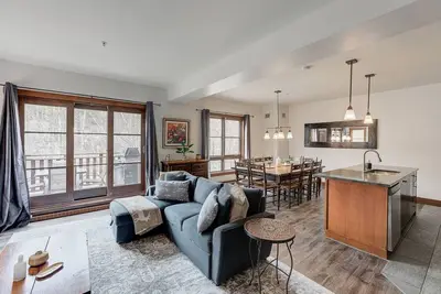 Image de Homey 3br Versant Soleil | Ski in/out | Pool & Spa