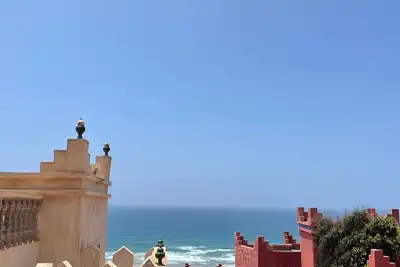 Image de Apparemment chaleureux\n vue mer