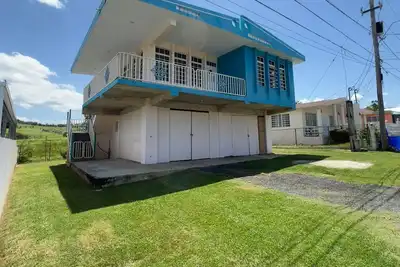 Image de Family house in the west zone. 3h 2b.