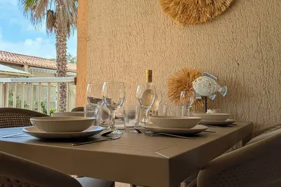 Image de Apt 4/5 pers refait à neuf avec terrasse spacieuse - plage Richelieu à 3 min