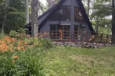 Image de Forest Light: A Private A-Frame Retreat on 16 Acres