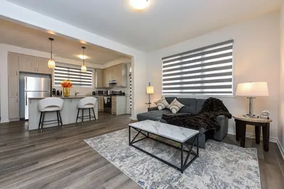 Image de Entire 4br Brand New Townhome | Milton - Sleep9 - Free Wi Fi, Parking, Crib