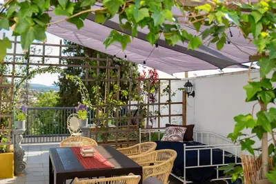 Image de Appartement \"Mai\" avec vue sur les montagnes, terrasse privée et Wi-Fi